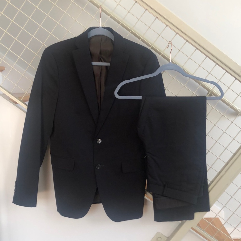 Zara Men’s Black Suit